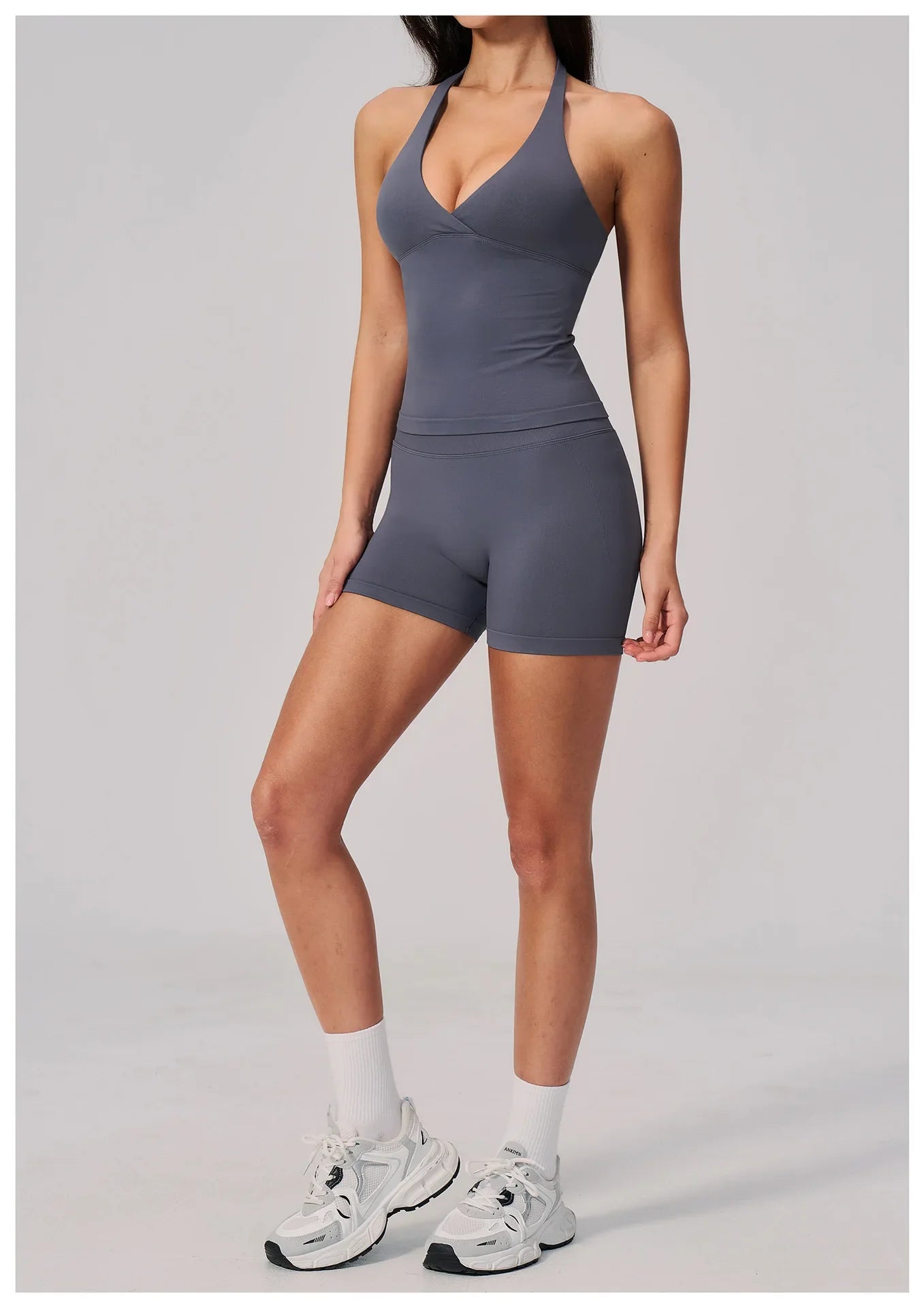 New Seamless Yoga Thread Set Women Hanging Neck V Neck Slim Sports Tank Top Hip Lifting Abdominal Tightening Shorts Fitness Suit