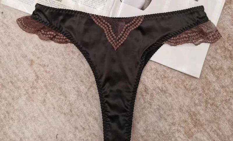 MOYISU Parisian Lingerie Set | Chantilly Lace & Mesh Cutouts | EU 85B Support | Effortless French Slimming Underwire Sexy Bras
