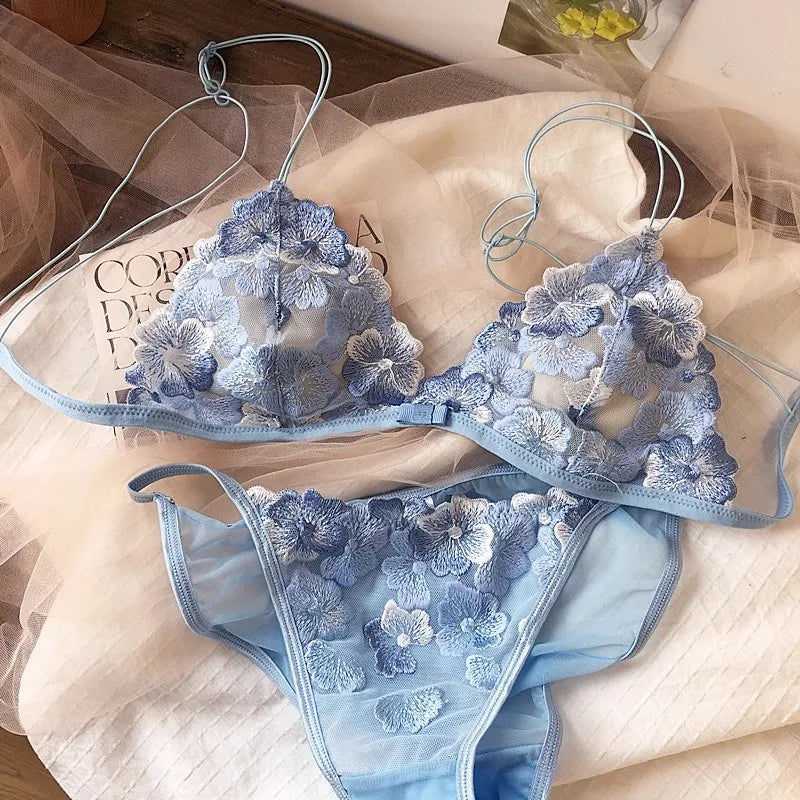 French Niche Lingerie Set Embroidered Mesh Triangle Cup Wireless Bralette Retro Thin Sexy Comfort Bra Australia MOYISU Sexy Bra