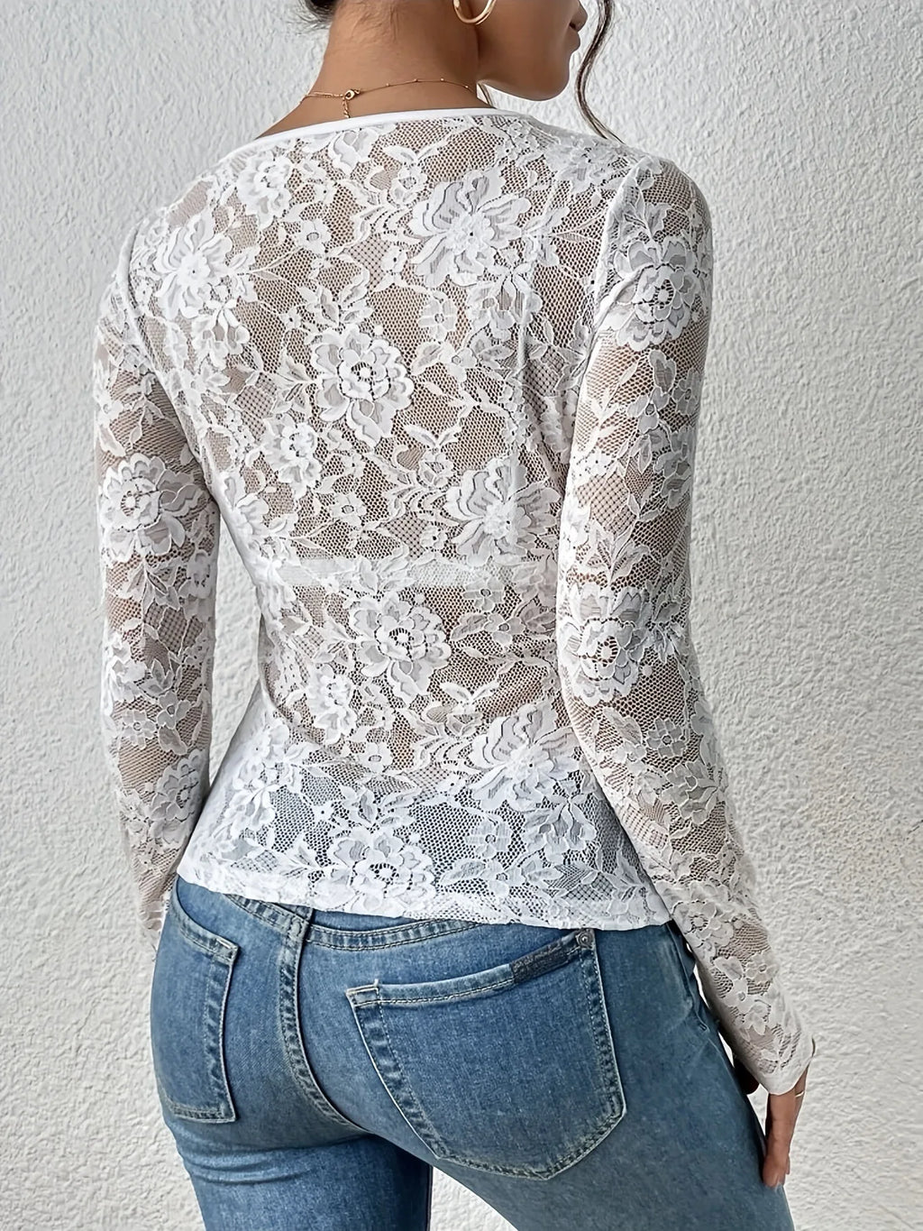 Women Sexy Base Layer Shirt Solid Black Sheer Lace Top Slim Flower Scallop Trim V Neck Long Sleeve T-shirt Trendy Tight Lace Top