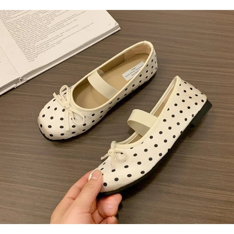 Polka Dot Women Ballet Flats Comfortable Round Toe Elastic Band Shoes Street Style Soft Sole Ladies Eelgant Wedding Dress Shoes