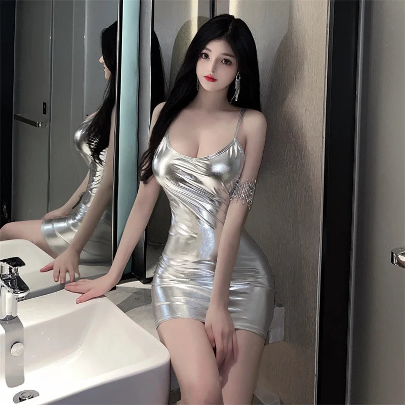 Women's 2023 Summer New Sexy Spicy Girl Temperament backless Silver Slim Lacquer Leather Wrap Hip Fashion sling Dress 501R