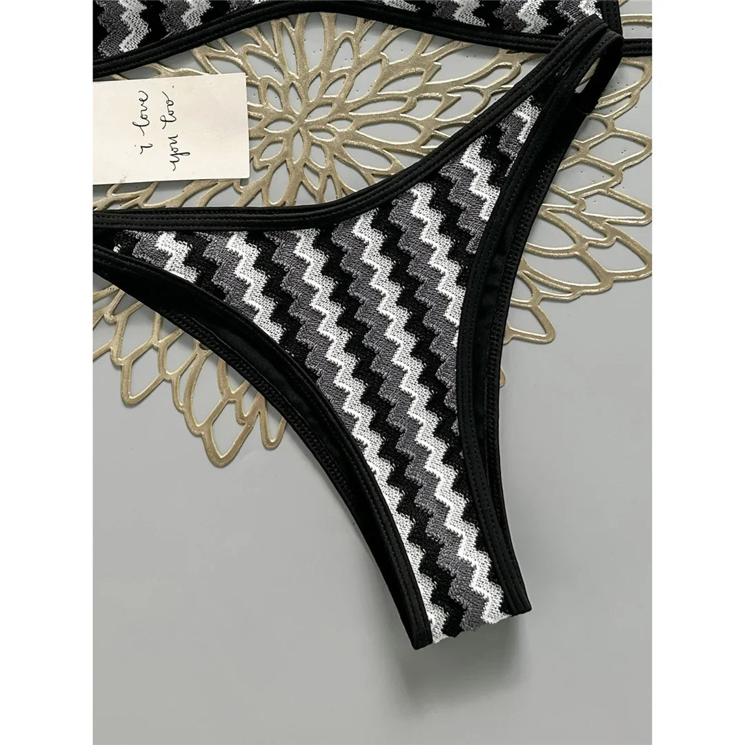 2026 Striped High Leg Cut Brazilian Bikini Female Swimsuit Women Swimwear Two-pieces Bikini set Bather Bathing Suit Swim V8216