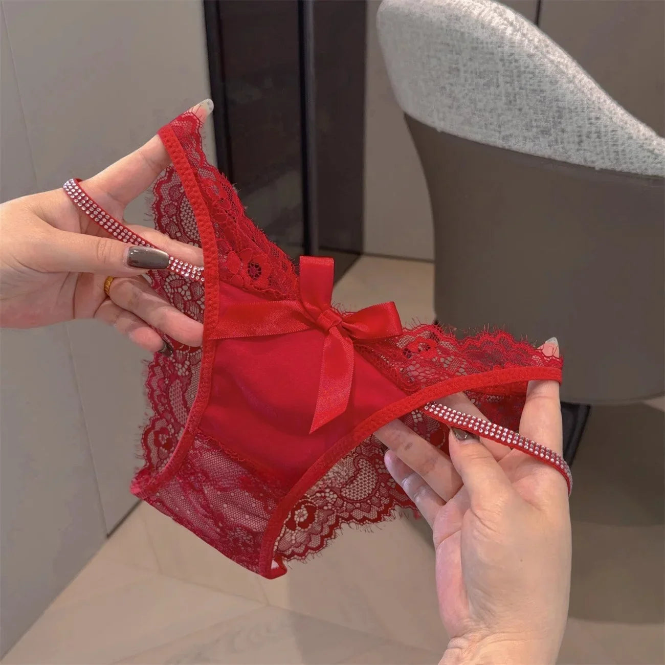 Rhinestones Girls Sexy G String Lace Panties Women Underwear Briefs Hollow Out Thong Transparent Lingerie Intimates