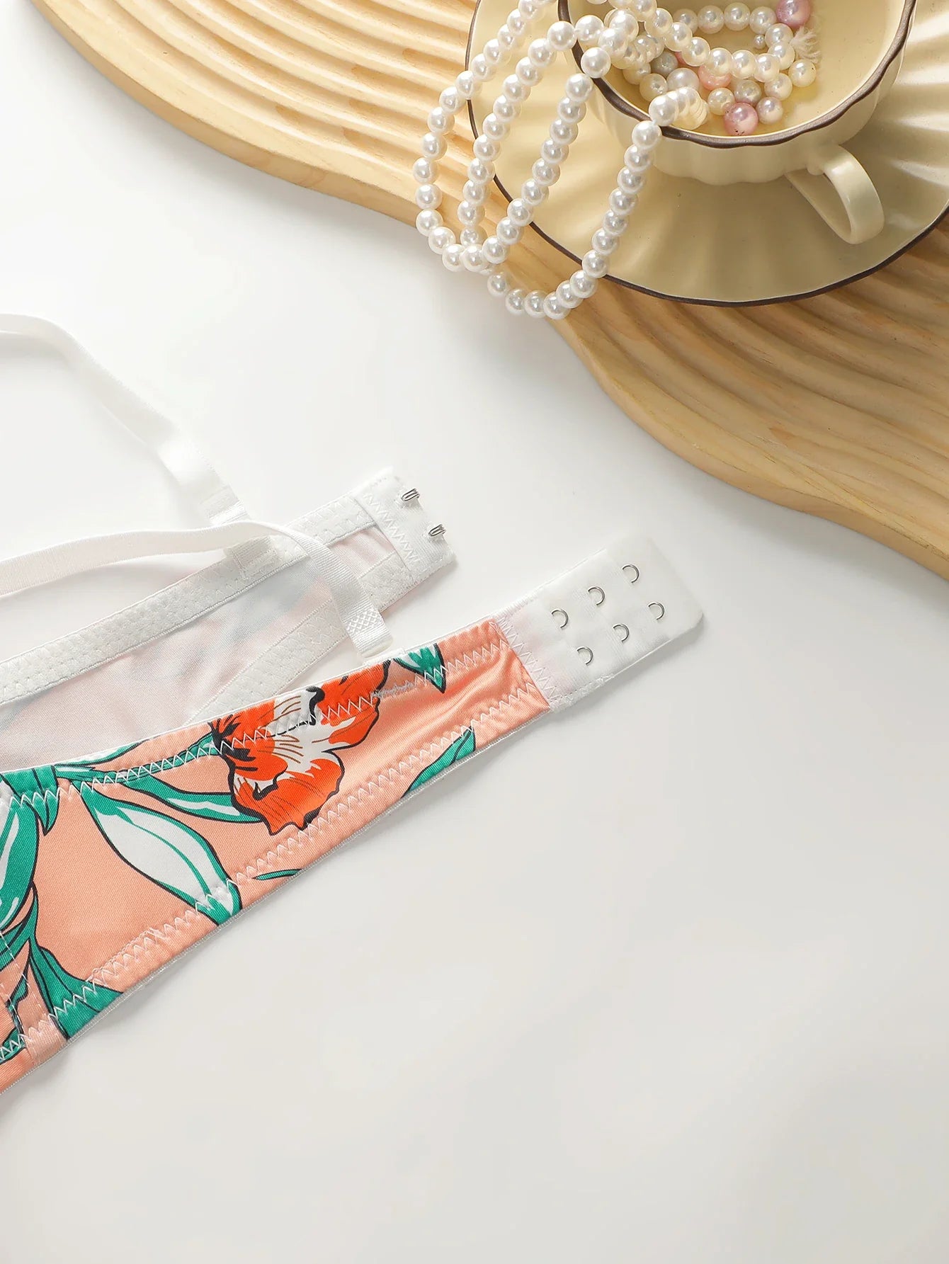 Hot Selling High-quality Multi-color Lingerie 2-piece set For Women's Underwear Beautiful Print Push Up Bra Beach party bikini
