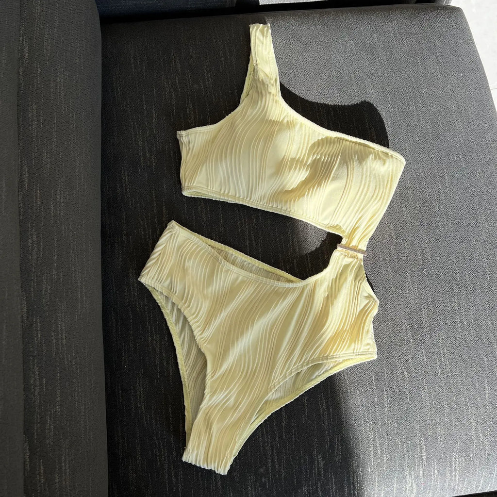 Wrinkled Asymmetric One Shoulder Female Swimwear One Piece Swimsuit Women Monokini Bather High Cut Out Bathing Suit Swim Lady