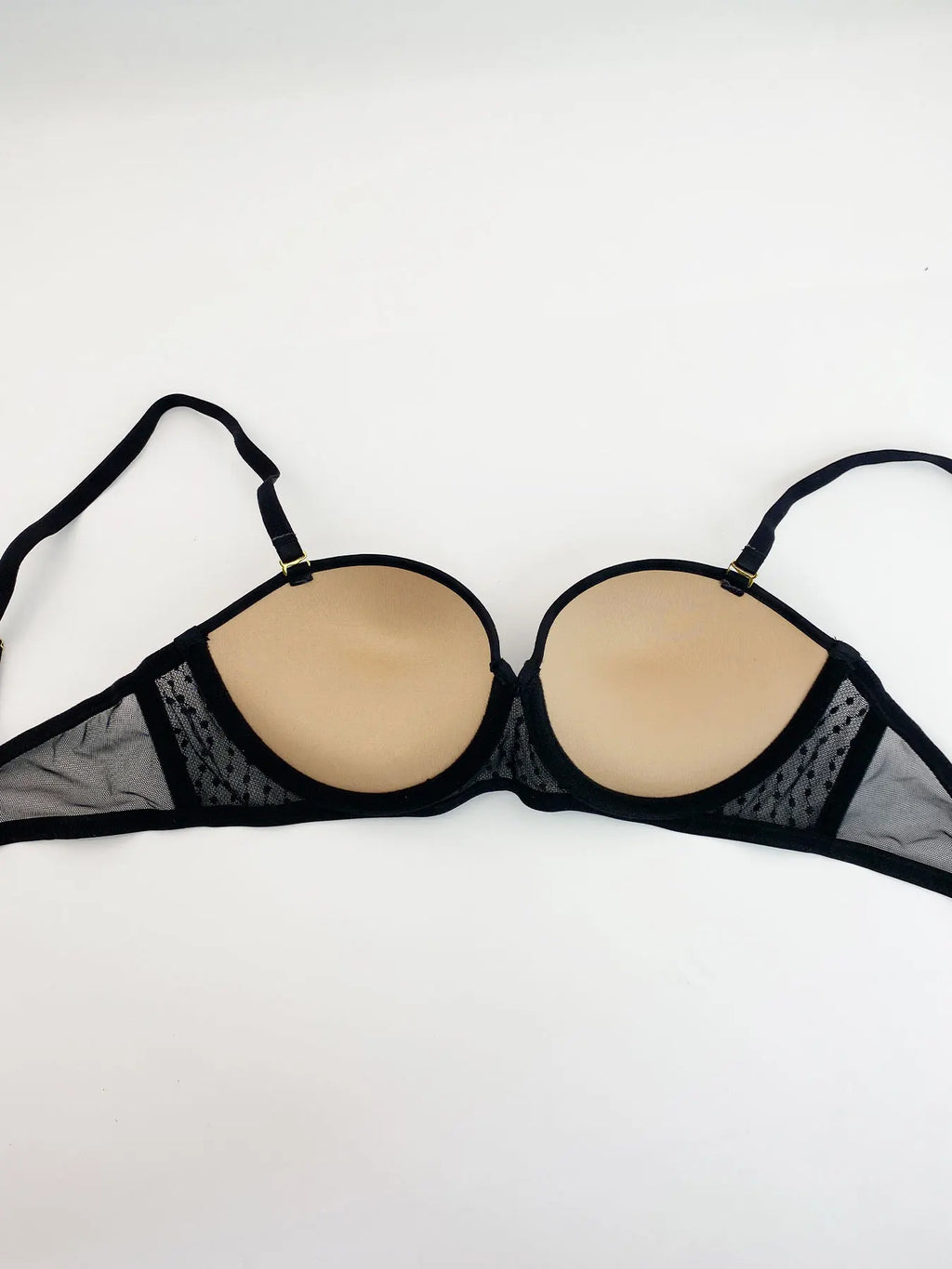 Sexy Lingerie European and American Style Corrugated Bra with Thin Upper and Thick Lower Padding, Side Breast Support, Soft Underwire, Small Chest, Anti-Gathering, Anti-Sagging, Lift-Up Bra