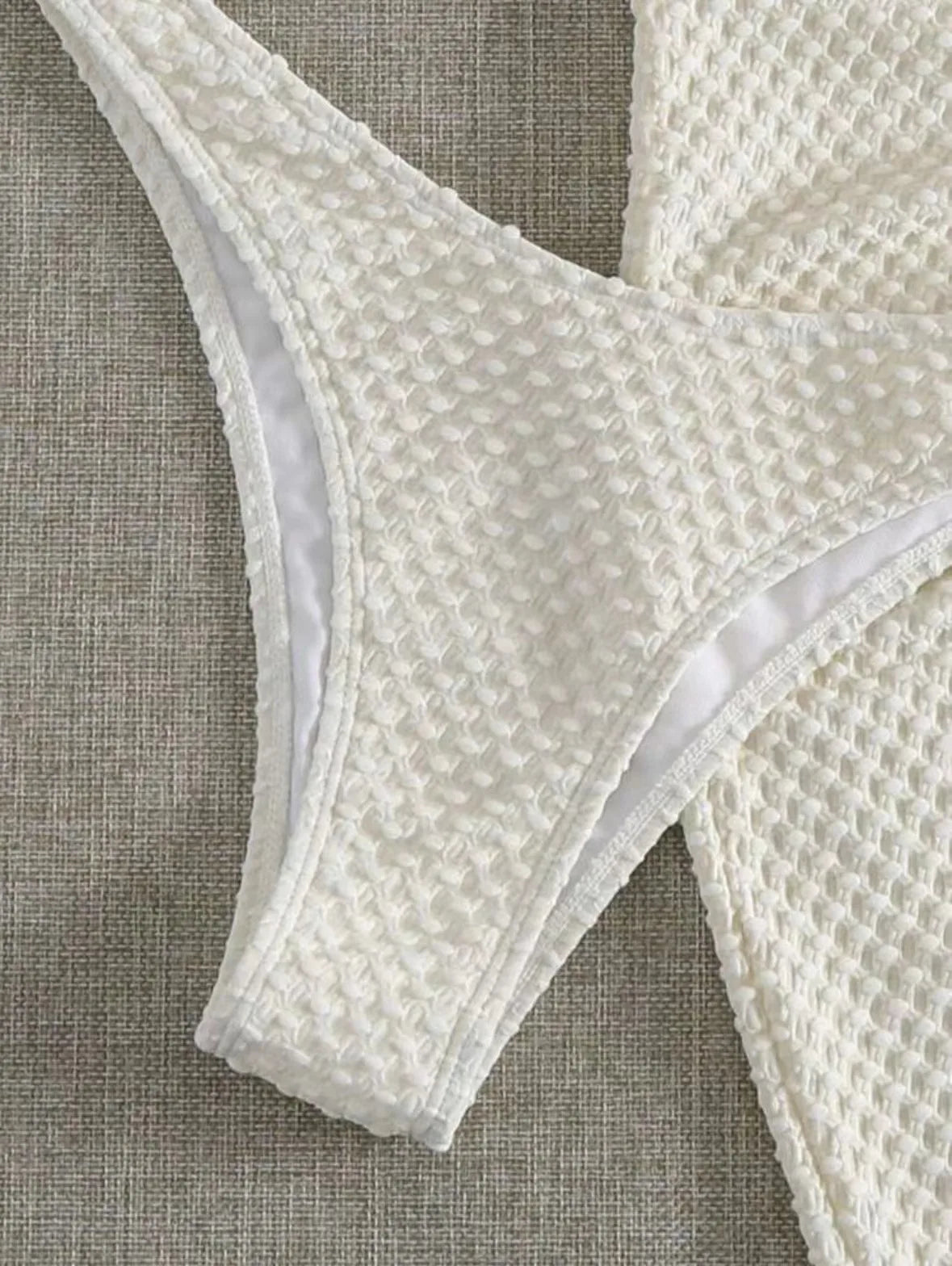 Sexy Halter Women Solid White Bikini Sets Three Pieces With Cover Skirt Swimsuit Swimwear Bathing Suit Beach Outfits Biquini