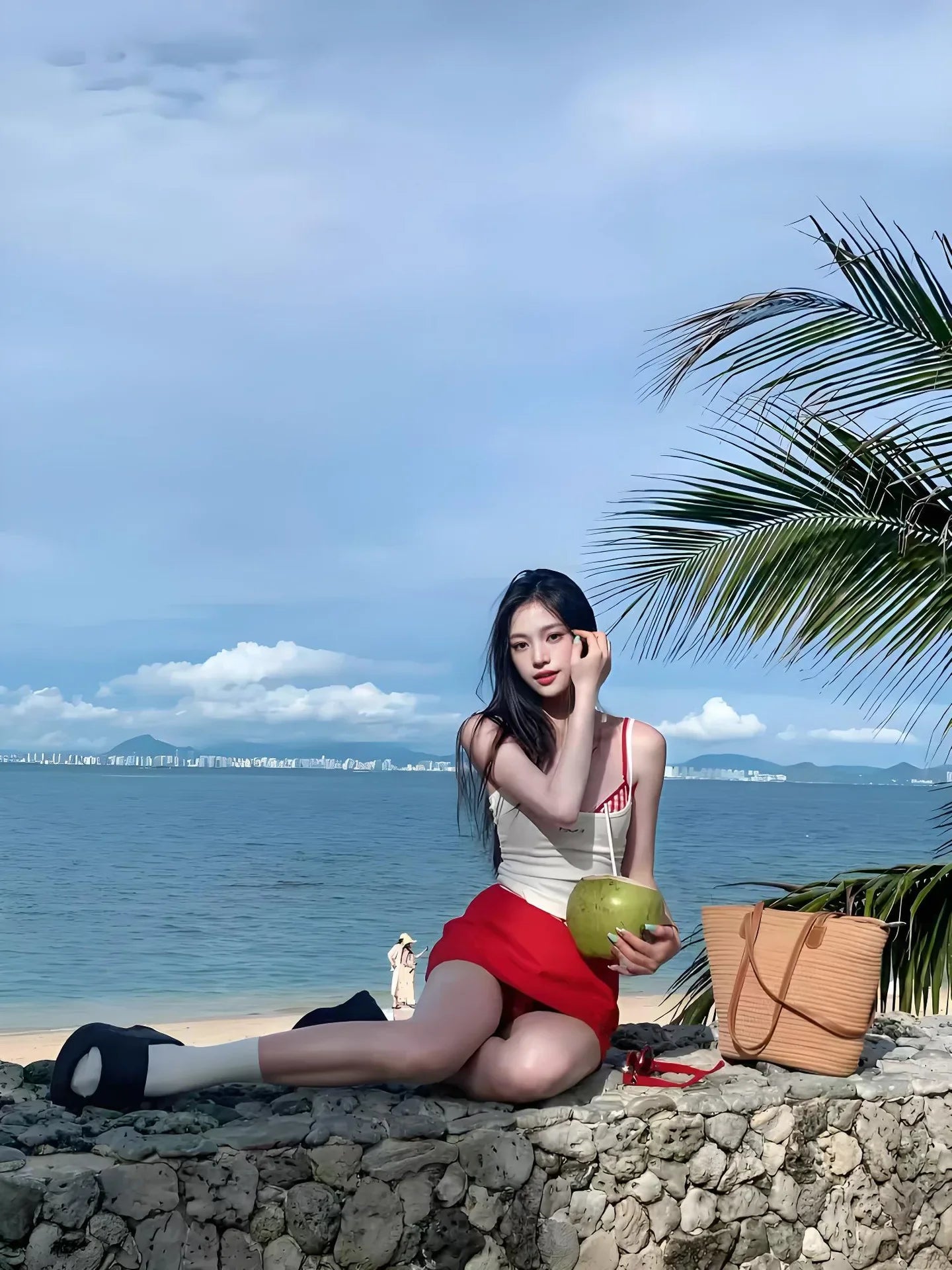 Summer New Pure Desire Style Spicy Girl Shoulder Strap Vest Women's Slim and Versatile Beach Resort Swimsuit