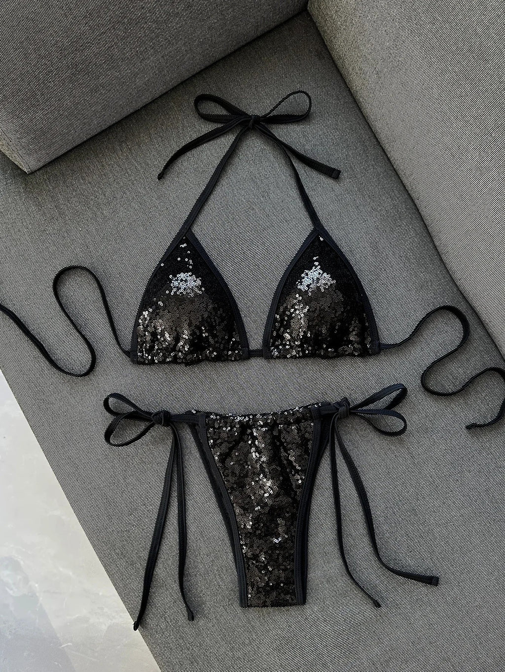Sexy Shiny Sequin Black Bikini Set 2026 Women Push Up Bra Tie Side Thong Swimsuit Beach Bathing Suit Hoiday Swimwear Biquini