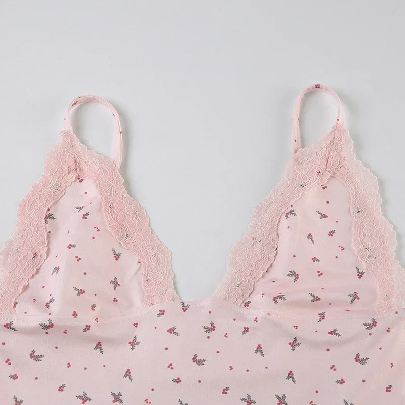 Cute Pink Floral Lace Patchwork Two-piece Pajamas Set for Women Sleepwear Sleeveless Camisoles and Slim Shorts Loungewear