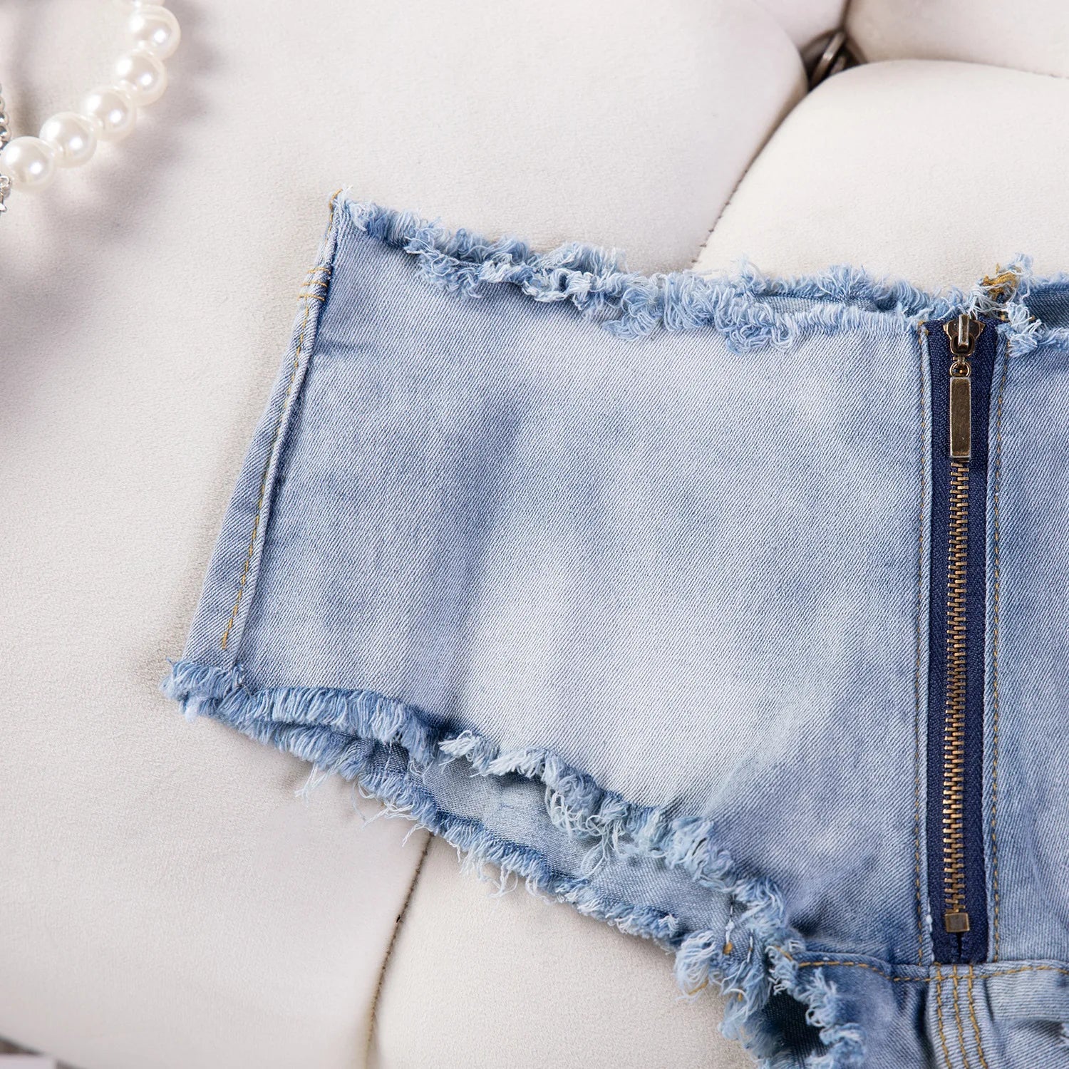 Summer Sexy Hotpants Women's Elastic Low Waist Denim Shorts Female Streetwear Club Bra Sexy Mini Jean Hot Pants Charming 13O1