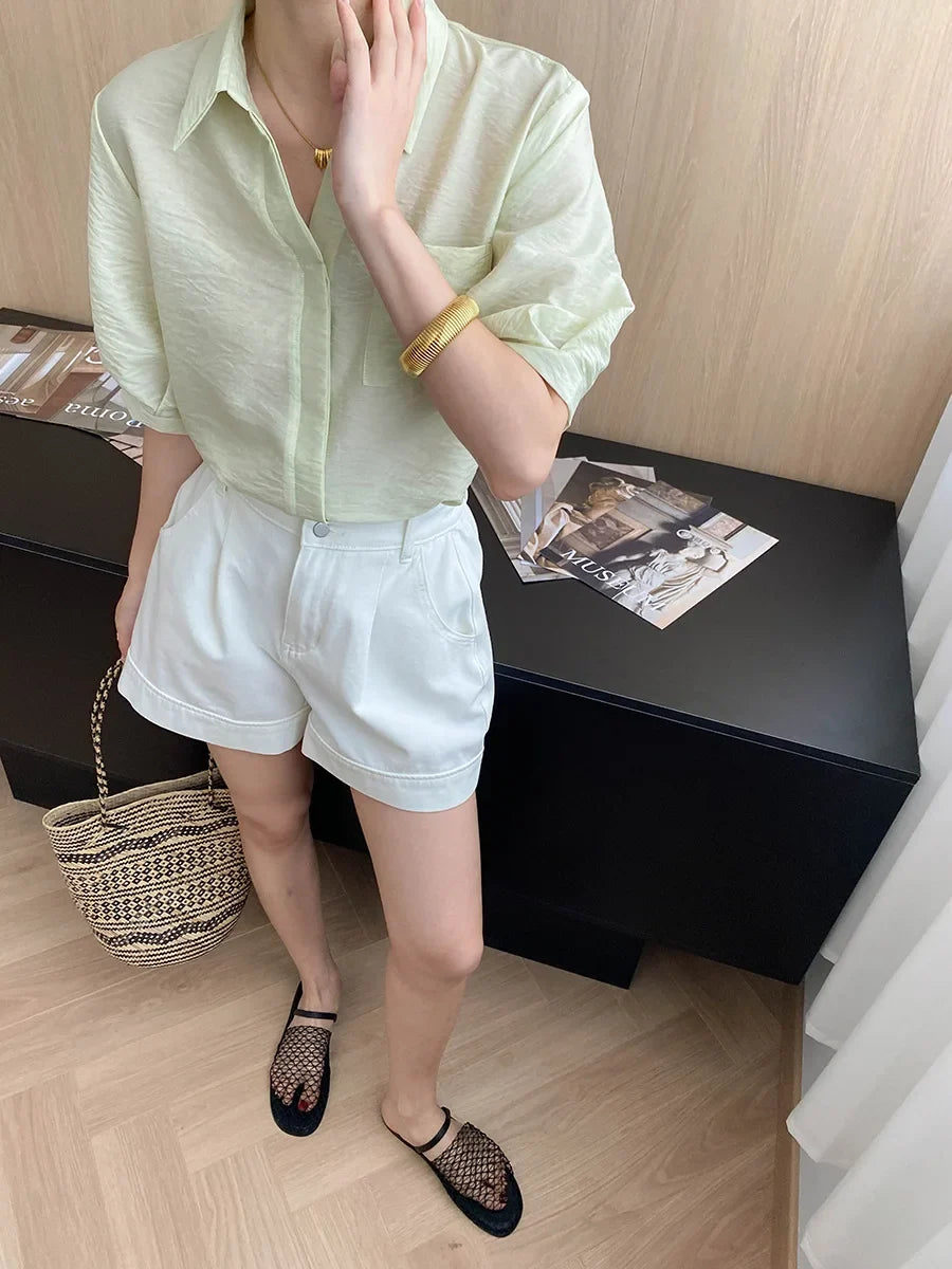 Turn-Down Collar Loose Short-Sleeve Shirt Women White Short Sleeve Shirt Chest Pocket V Neck Button Casual Summer Blouse H9EH