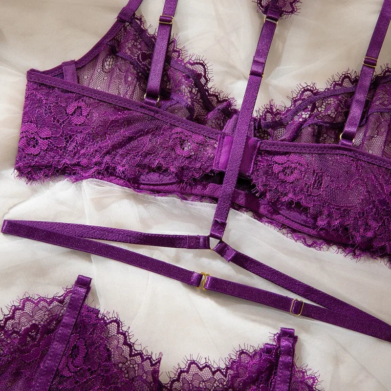 Toucheart Sexy Lingerie Suit for Women Lace Patchwork Halter Bra Set Solid Color Sexy Mesh See-through Garters Underwear Set New