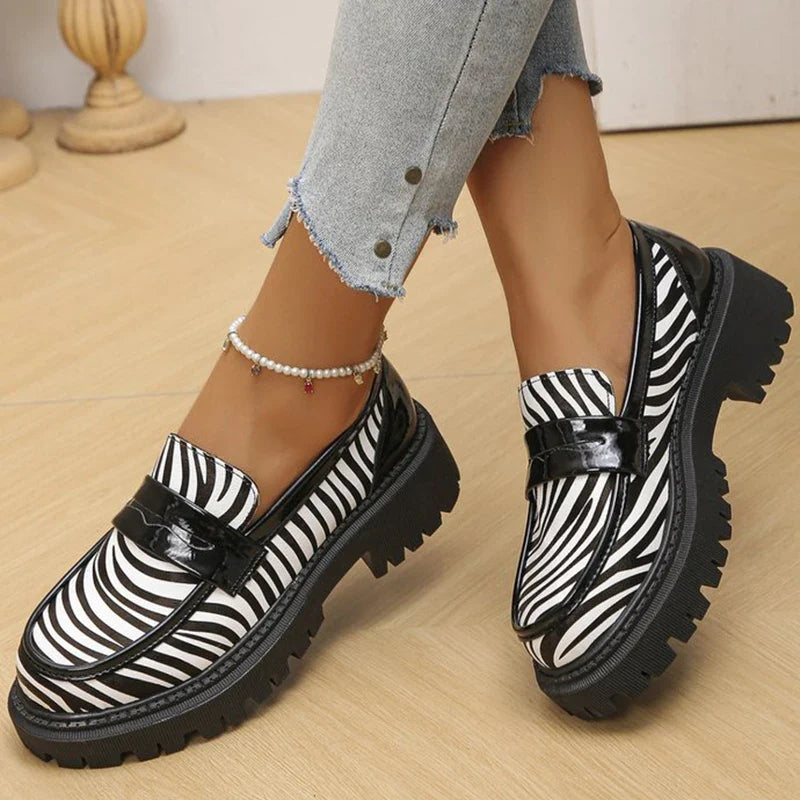 Casual Zebra Stripes Loafers Shoes for Women Spring Autumn Round Toe Platform Women's Loafers Plus Size Shoes Female