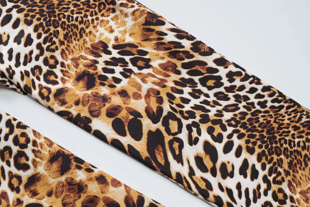 Sexy Leopard Print Knee-length Leggings Women 2026 Fitness Sports Yoga Tights Short Pants Streetwear Y2K Ladies Black Trousers