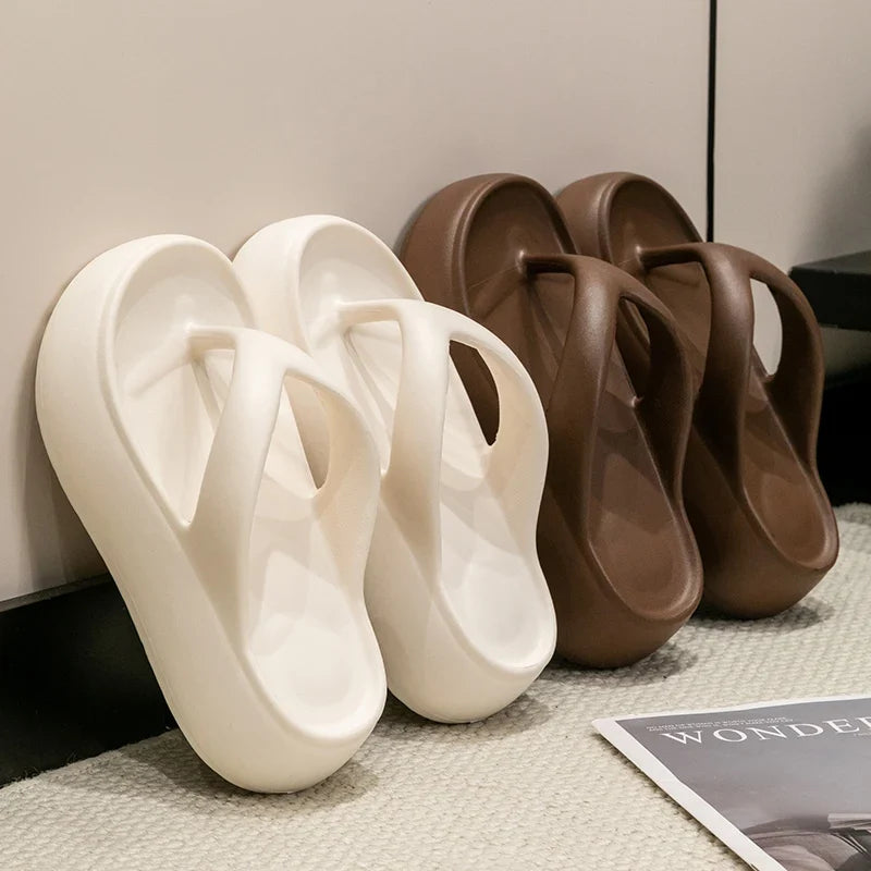 Chunky Platform Flip Flops for Women Summer 2025 Clip Toe Thick Bottom Cloud Slippers Woman Beach Non-Slip Soft Sole Flip Flops