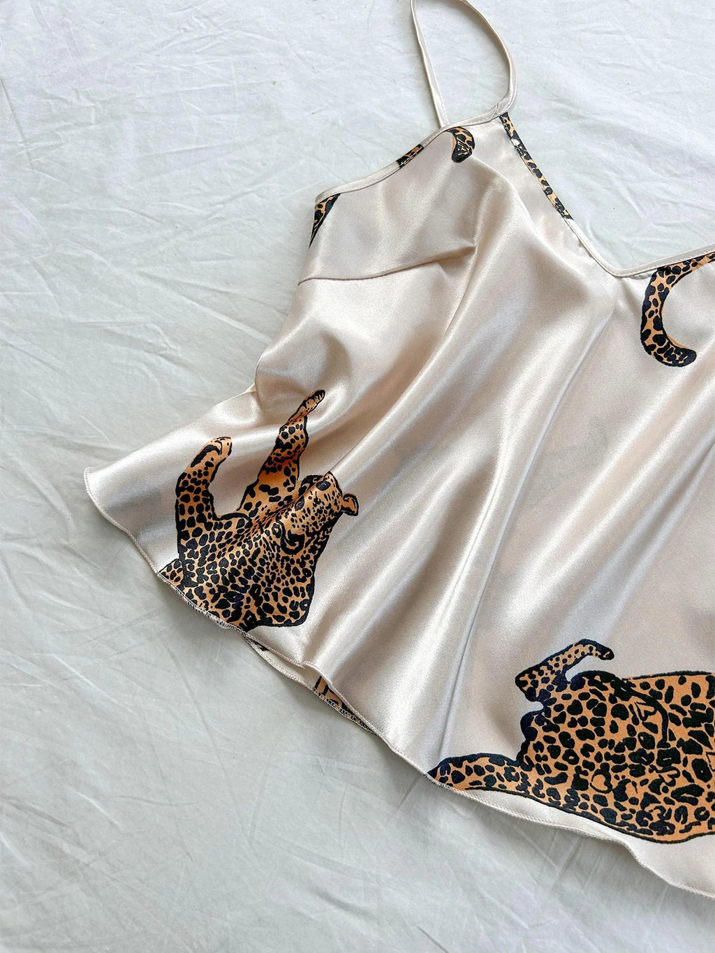 Comfortable Fashionable 2pcs V Neck Leopard Print Suspender Long Pants Pajama Set