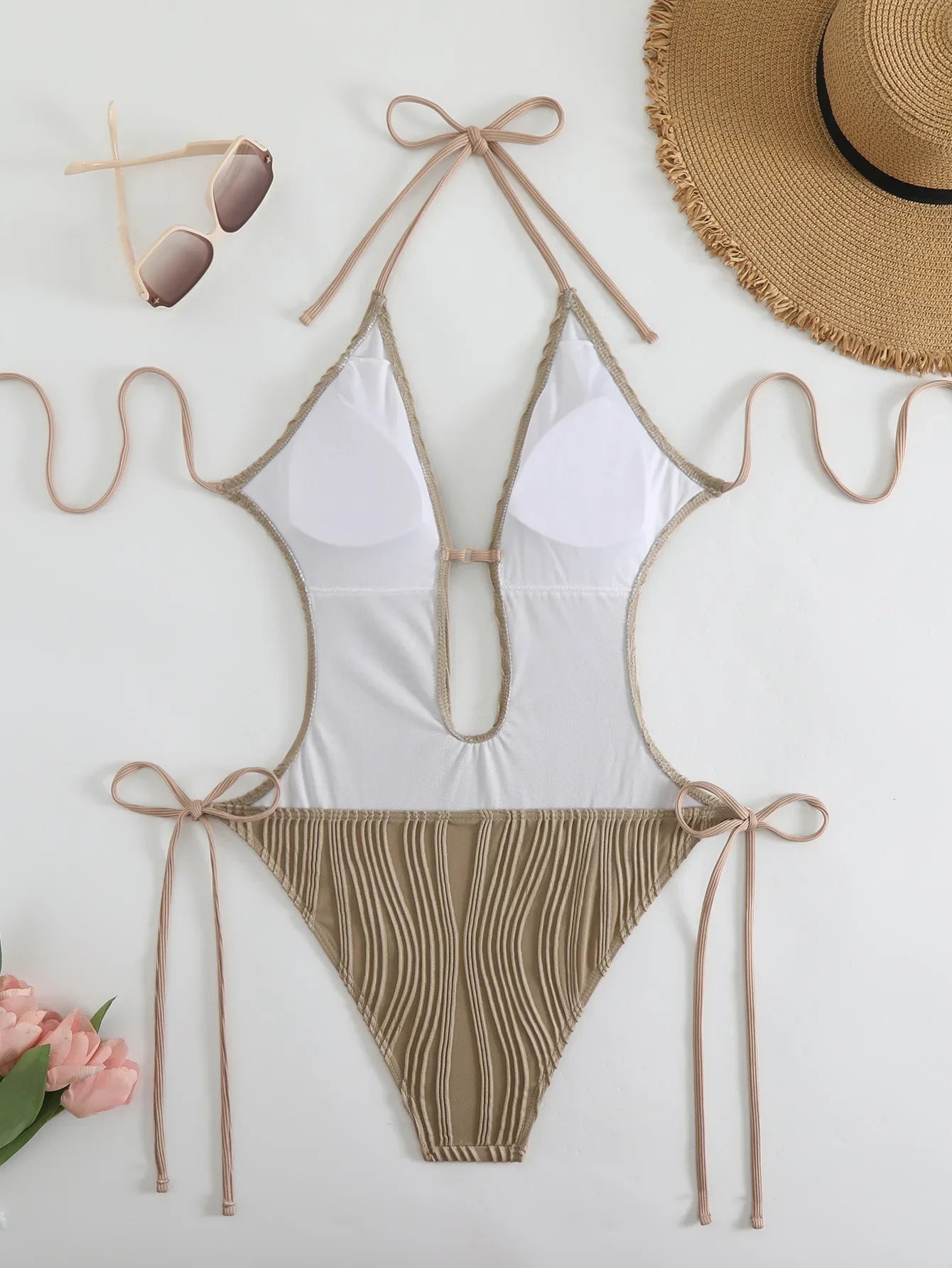 S - XXL Halter V Neck Wrinkled Female Swimwear One Piece Swimsuit Women Backless Monokini High Cut Bathing Suit Swim Beach Wear