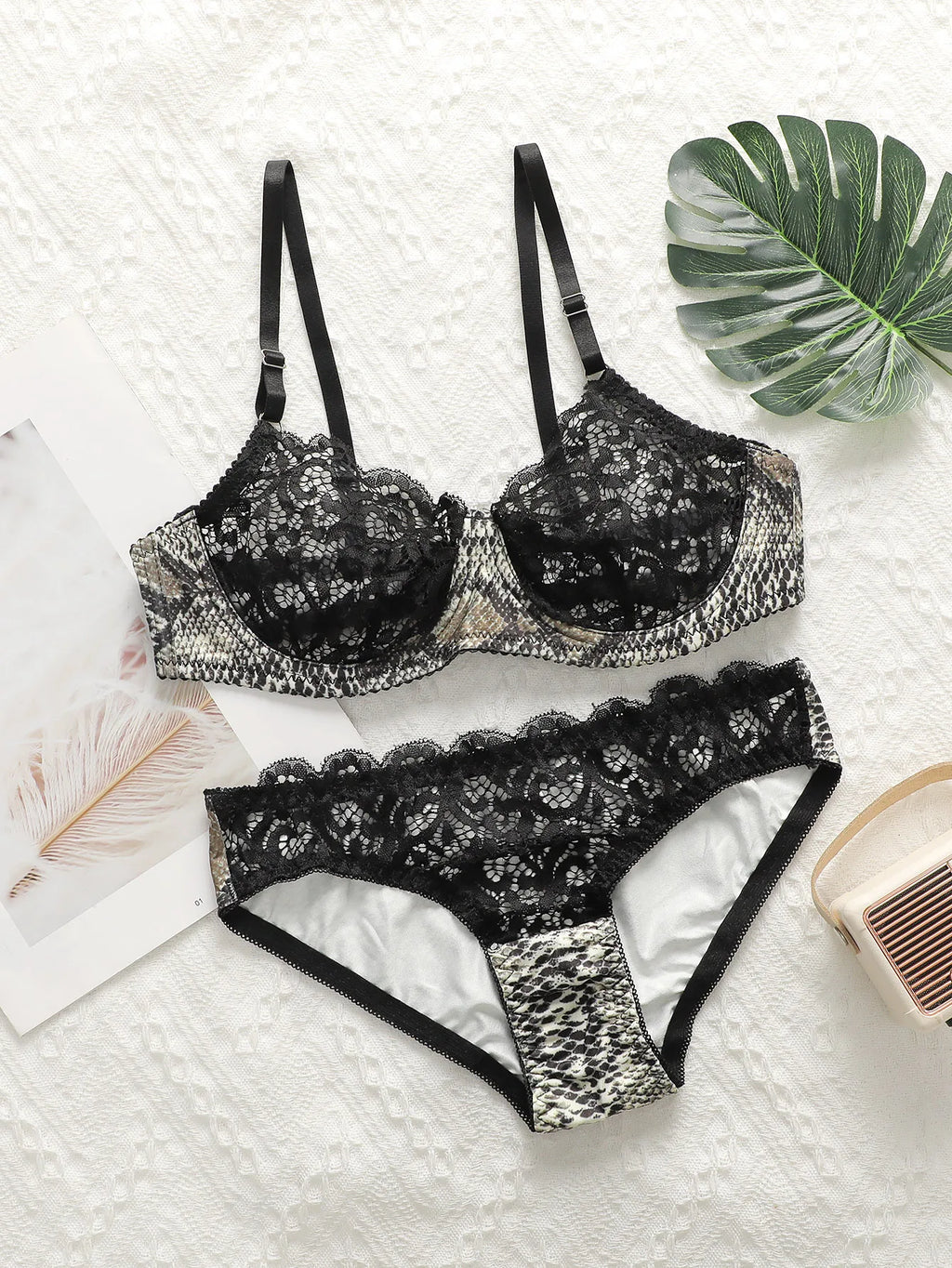 Women's sexy bra set with lace ultra-thin 2-piece leopard print Underwear is suitable for special occasions and daily use A3132