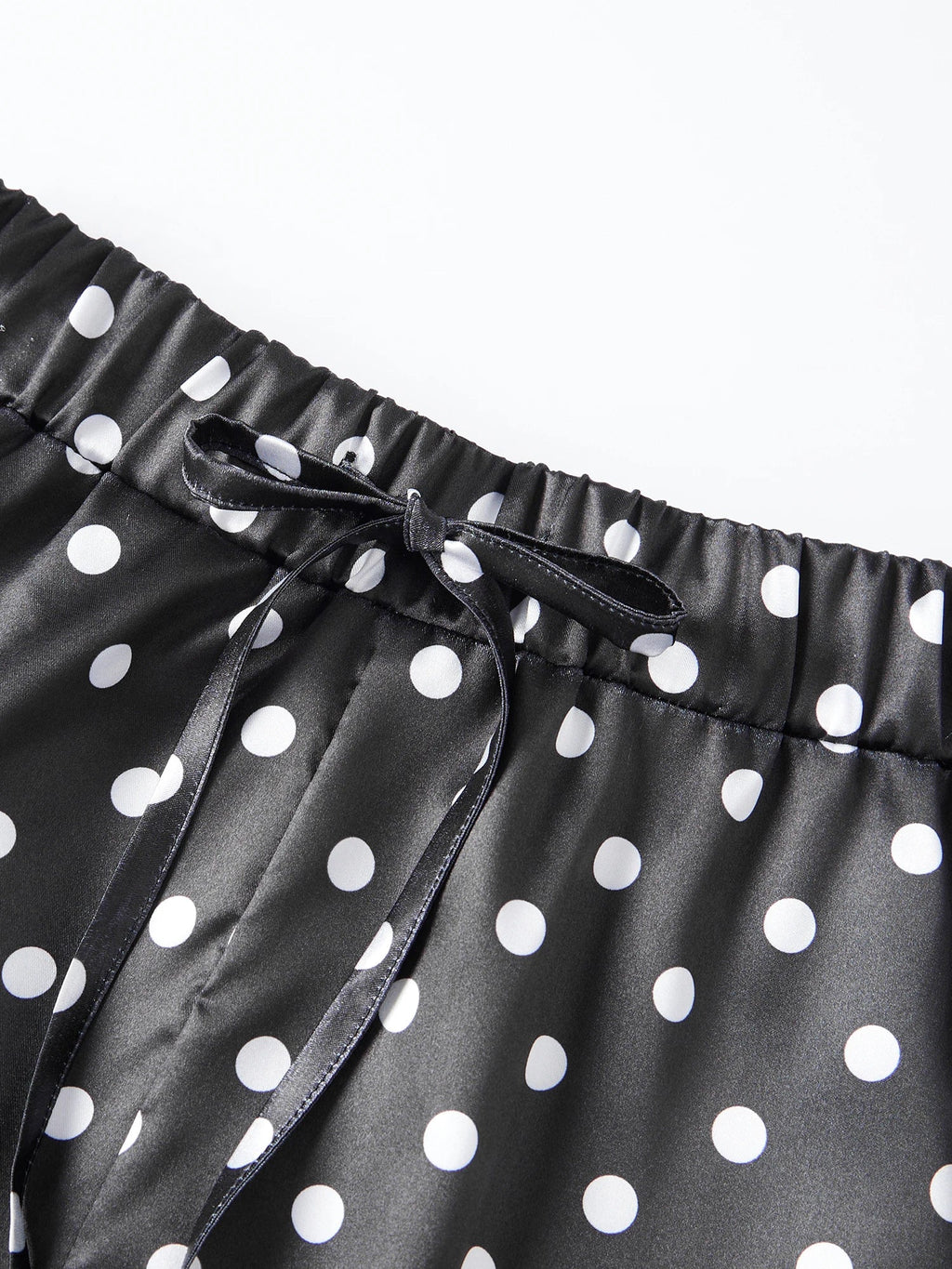 Summer Women's Dots Print Satin Shorts Elastic Waist Loose Lace Trim Hem Short Pants for Daily Casual Lounge Wear