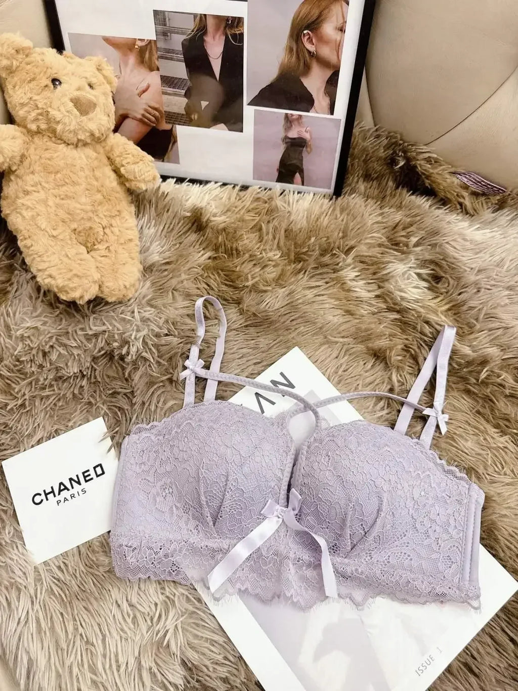 MOYISU Push Up Bra for Small Bust - French Chic Lace Bralette Set, Wireless Comfort Support Anti-Sag Underwear for Petite Women