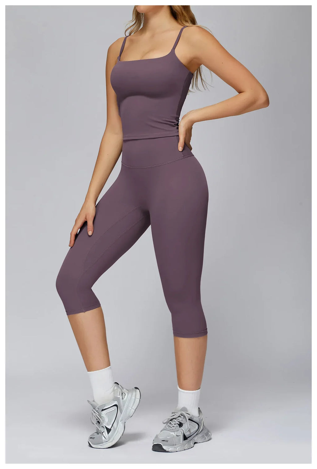 2 Pieces Yoga Set Women Sports Shirts Workout Top Fitness Suits Outdoor Gym Running Mid-length Pants Workout Clothes Tracksuits