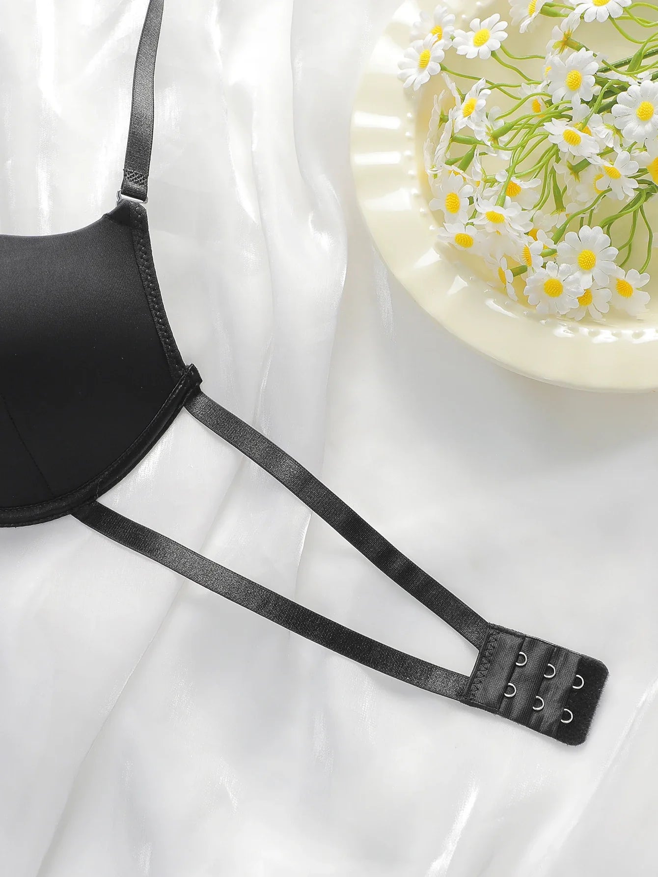 Sexy Lingerie multi-color hollow neck hanging women's underwear 3/4 cup gathering pull up bra party women's underwear J2943