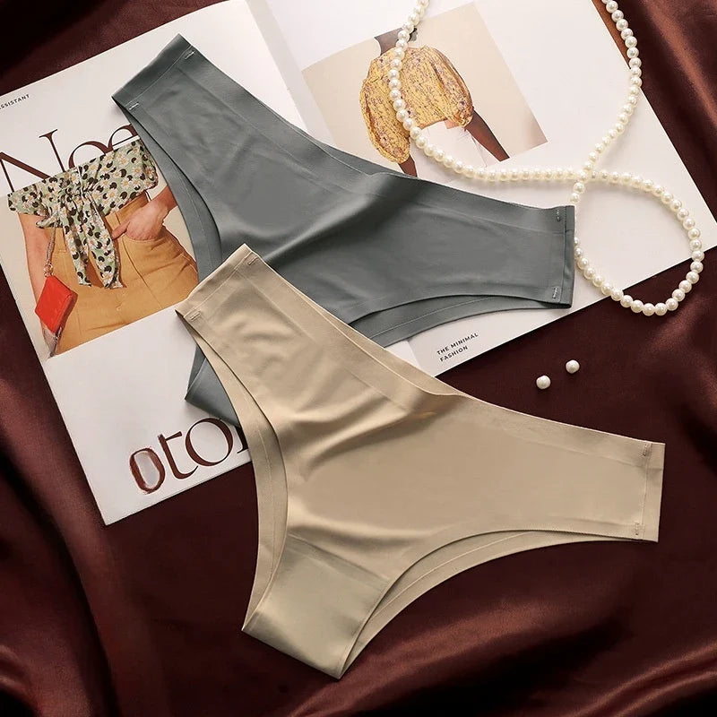 3Pcs/Set Women's Smooth Ice Silk Briefs Low-Rise Ice Silk Brazilian Panties No-Show Breathable Underwear Seamless Bikin