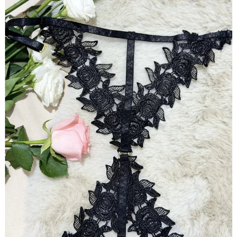 Toucheart Black Sexy See-through Mesh Interesting Hollow Out Underwear Skinny High Waisted Patchwork Steel Ring Underwear Set
