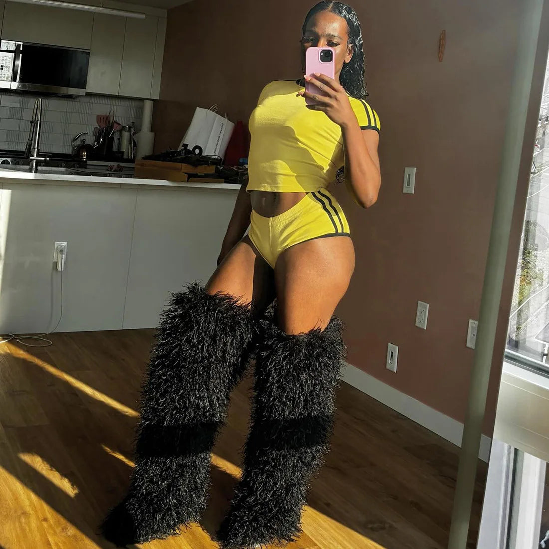 2026 New Women's Sexy Hot Girl Slim Fit Crop Top Shorts Set Solid Color Block High Waist Shorts Two Piece Outfit