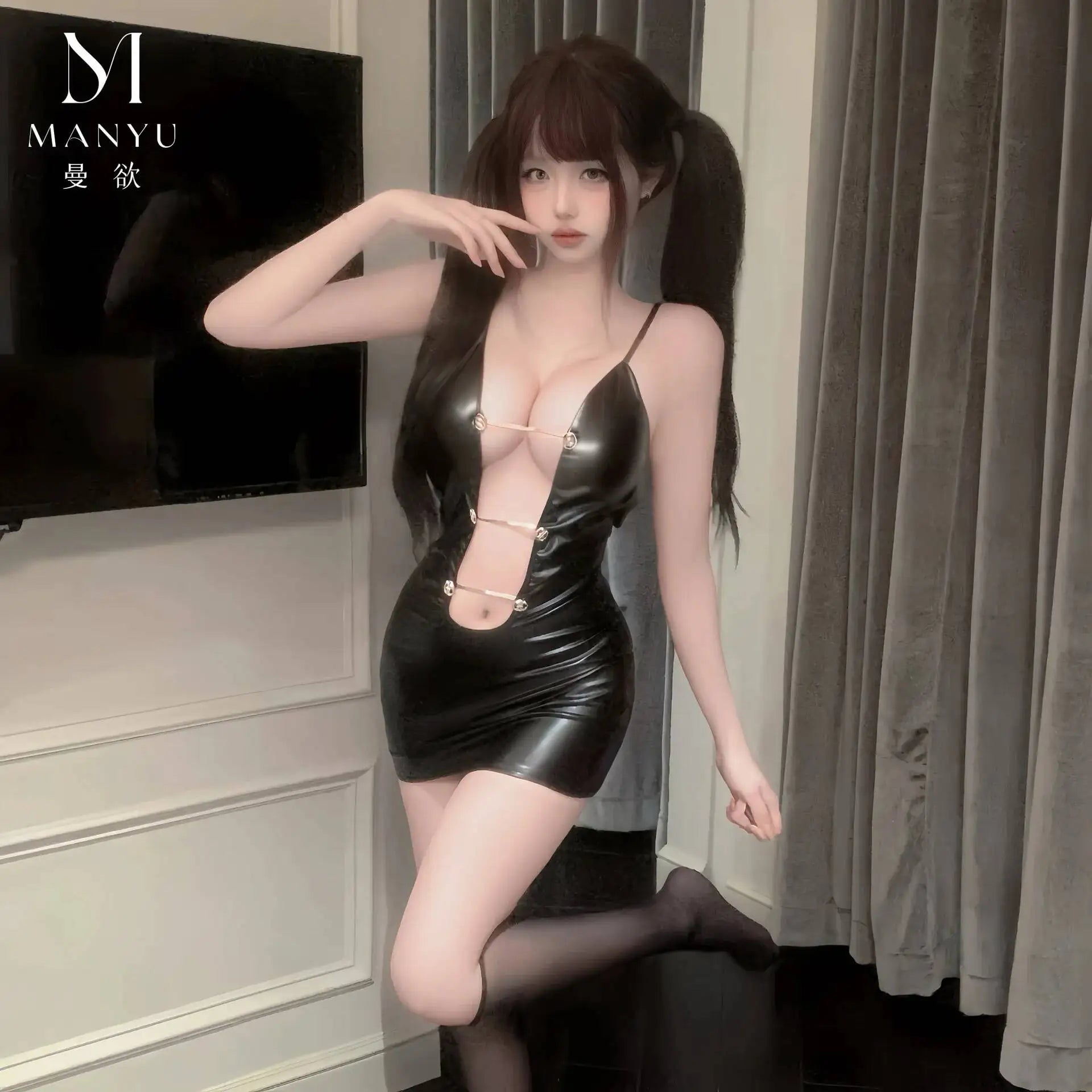 Sexy Sexy Hollow-out Patent Leather Bodycon Dress With Straps Beautiful Back And Shoulder Straps Nightclub Dress Charming 3H9Y