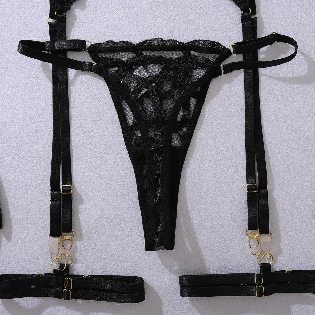 Toucheart Sexy Mesh Solid Color Lace See-through Interesting Hollow Out Underwear Garters Backless Steel Ring Patchwork Sexy Set