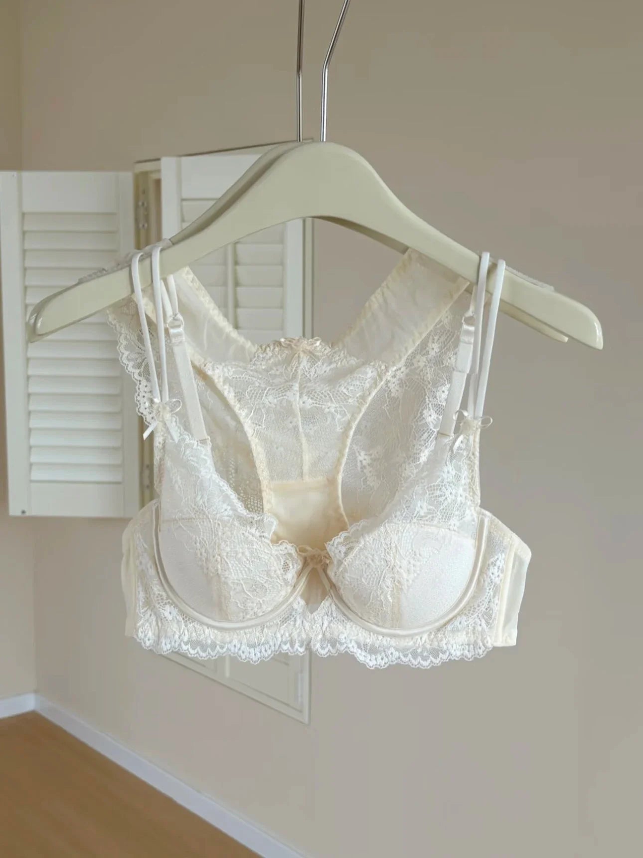 French Inspired Minimiser Bra Women Sexy Lingerie Set Large Chest Support Thin Comfort Half Cup Soft Underwire Anti Sagging