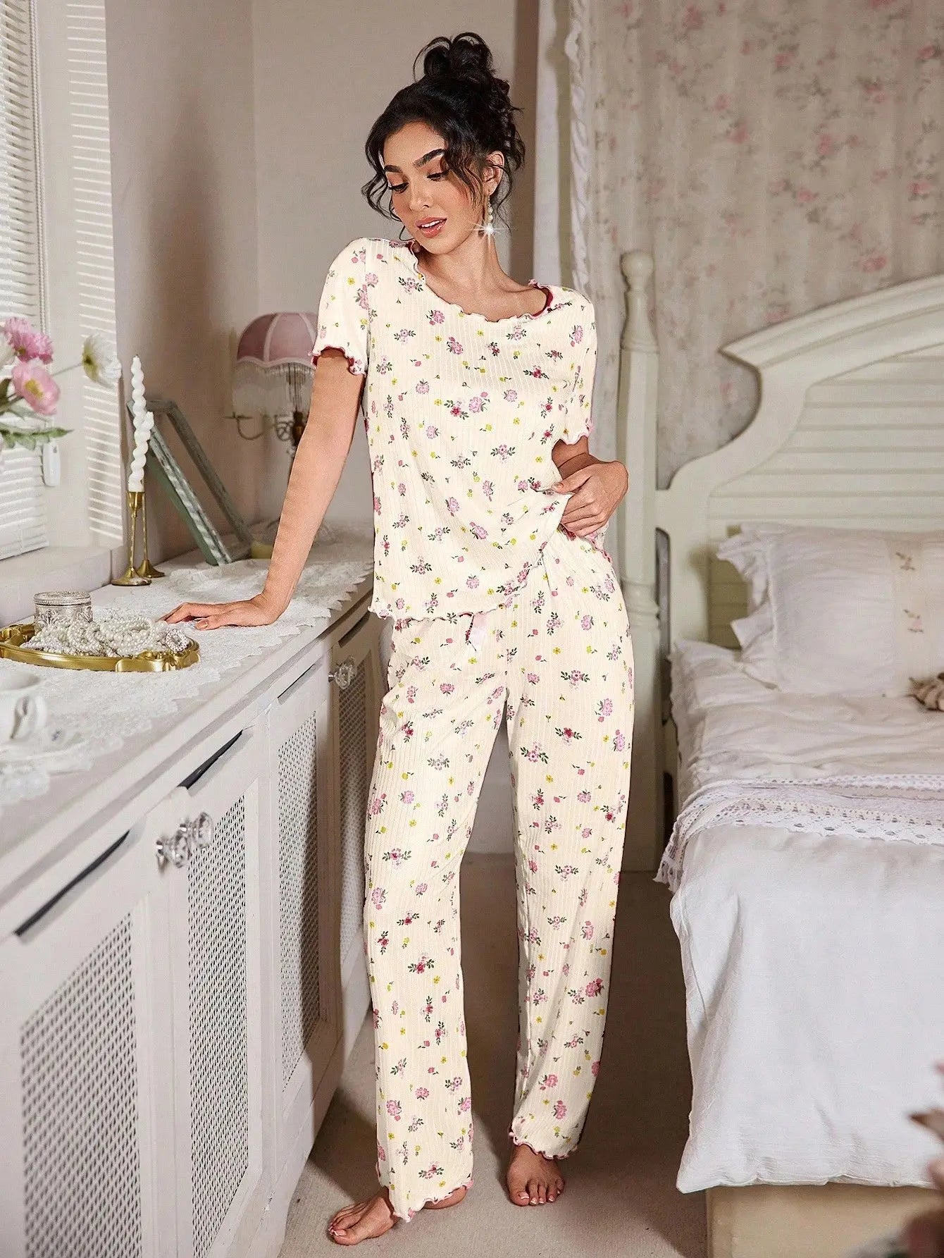 Women's Sleepwear New Loose Pajamas Floral Short-sleeved Trousers Loungewear Casual Wear Two-piece Set Pijamas Pyjamas Women