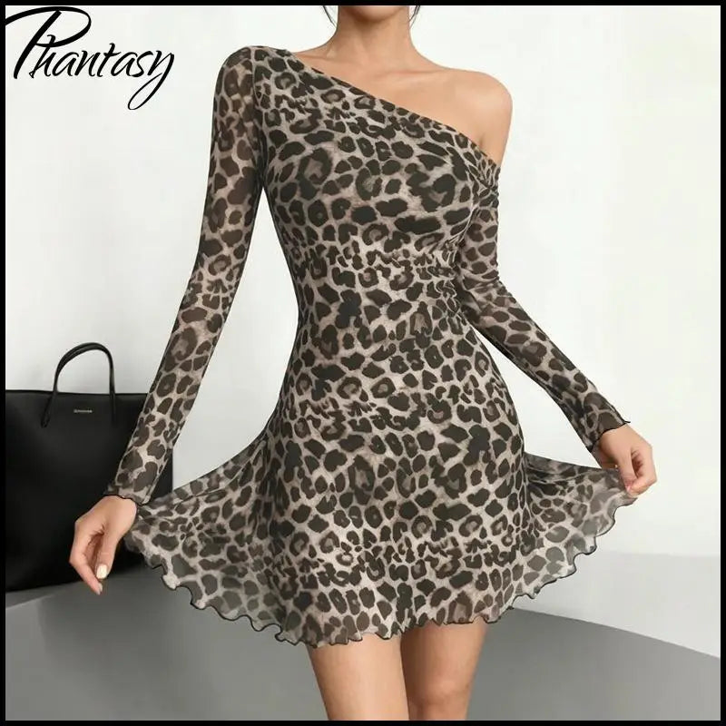 Spring Summer Off-Shoulder Sexy Leopard Print Long-Sleeve Dress European-Style Casual Backless Bell-Sleeve Mini Skirt Streetwear