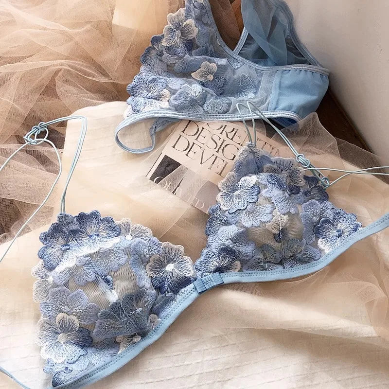 French Niche Lingerie Set Embroidered Mesh Triangle Cup Wireless Bralette Retro Thin Sexy Comfort Bra Australia MOYISU Sexy Bra