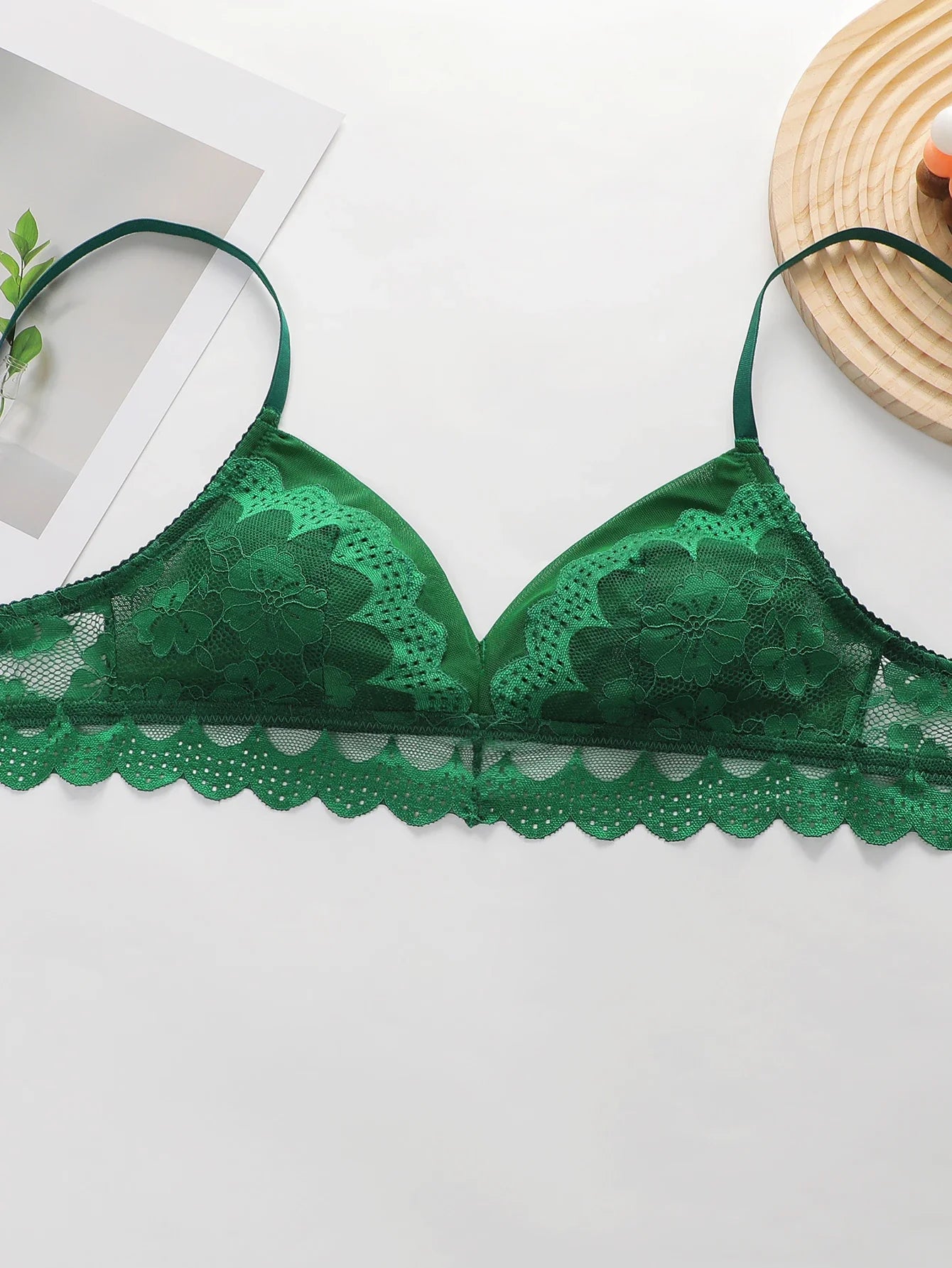 Women's sexy embroidered flower lace lingerie without steel ring gathered push up straps adjustable for daily comfort bra MR2686