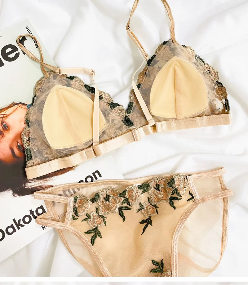 MOYISU French Lace Bralette Set for Small Breasts No Underwire Summer Bras Sexy Triangle Bra Petite Girls, Pure Desire Lingerie