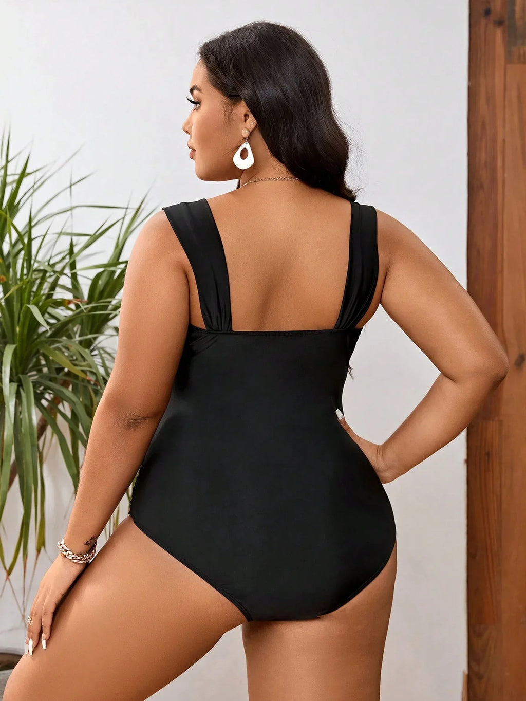 VigoJany 2026 Black Strapped Plus Size Swimwear Women Push Up One Piece Swimsuit Backless Summer Beach Big Bathing Suit