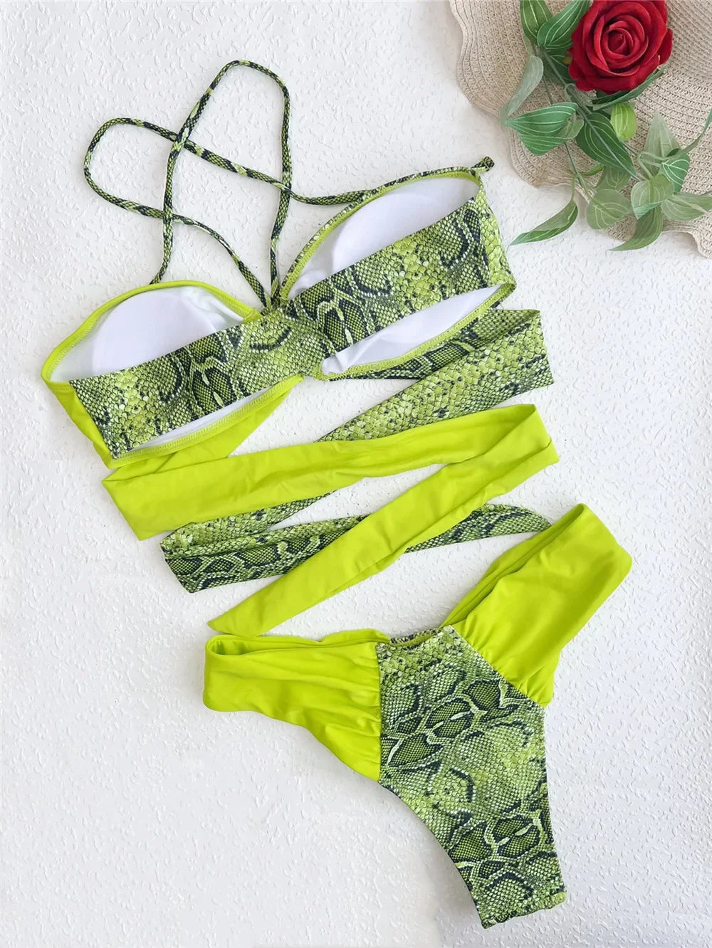 Sexy Snake Print Halter Bandeau Bikinis Set Thong Swimsuit Women Push Up Swimwear High Cut Bathing Suit Biquini Beachwear bikini