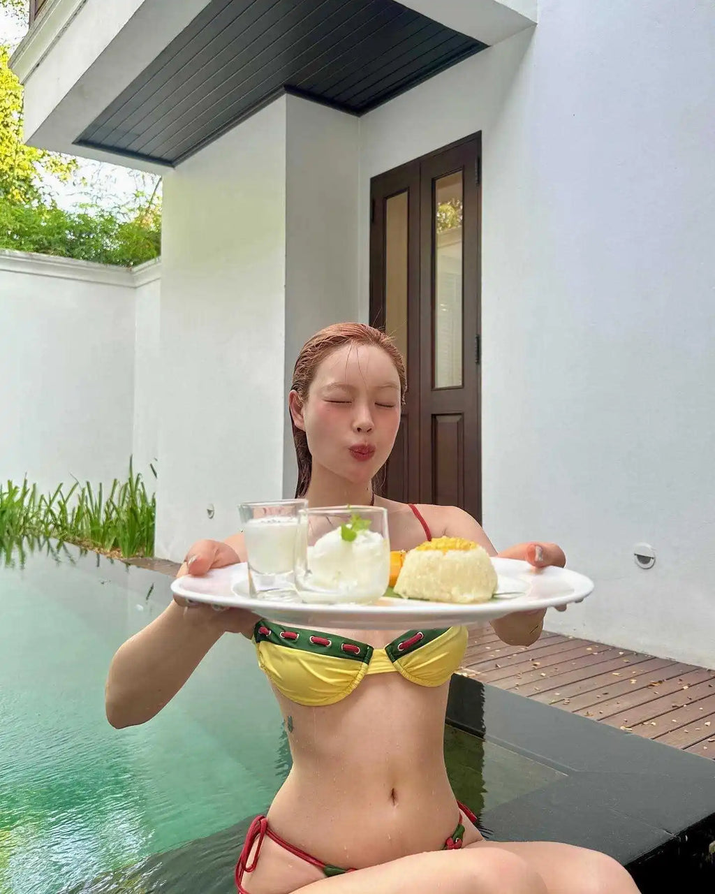 Korean INS Style Bikini Set Women Cute Sweet Split Swimsuit Beach Vacation Photogenic Swimwear