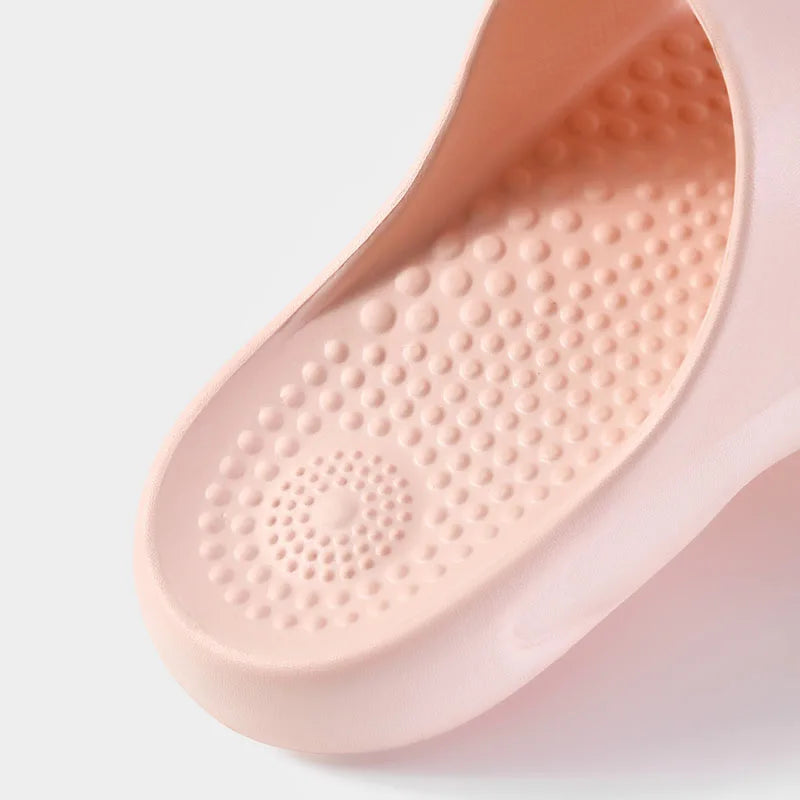 Non-Slip Shower Slippers Women Men Comfortable Soft Sole Couple Slippers Summer 2025 Lightweight Flat Heel Bathroom Slides