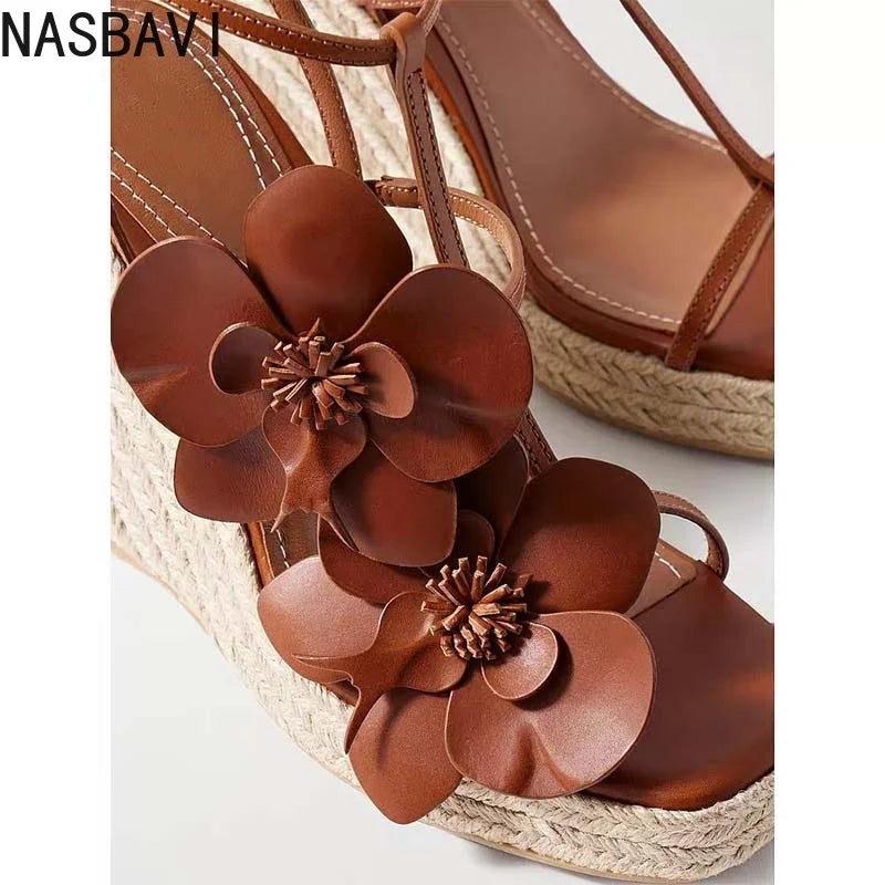 Flower Square Toe High-Heeled Shoes for Women, Slope Heels, Summer Gold One-Piece Sandals High-End Grass Woven Sandals for Women