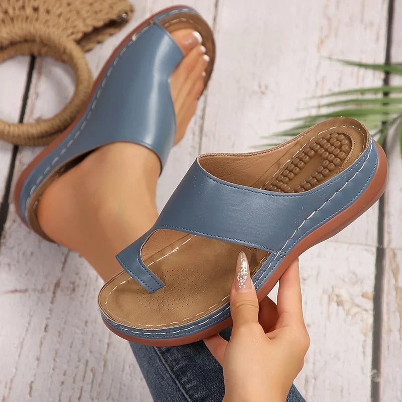 Lightweight Clip Toe Wedge Heel Slippers Women Plus Size 43 Thick Bottom Casual Sandals Woman Outdoor Platform Summer Sandles