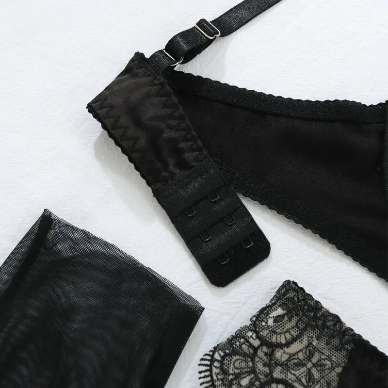 Toucheart 4 Piece Set Sexy Embroidered Lace Erotic Backless Lingerie For Women Mesh Patchwork Lace See-Through Sexy Lingerie Set