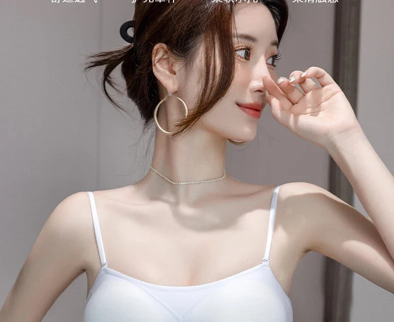 MOYISU Strapless Push Up Bra Underwear, Cross Back for Small Chest, Padded Enhancer Adhesive Lift to Look Bigger, Deep Plunge
