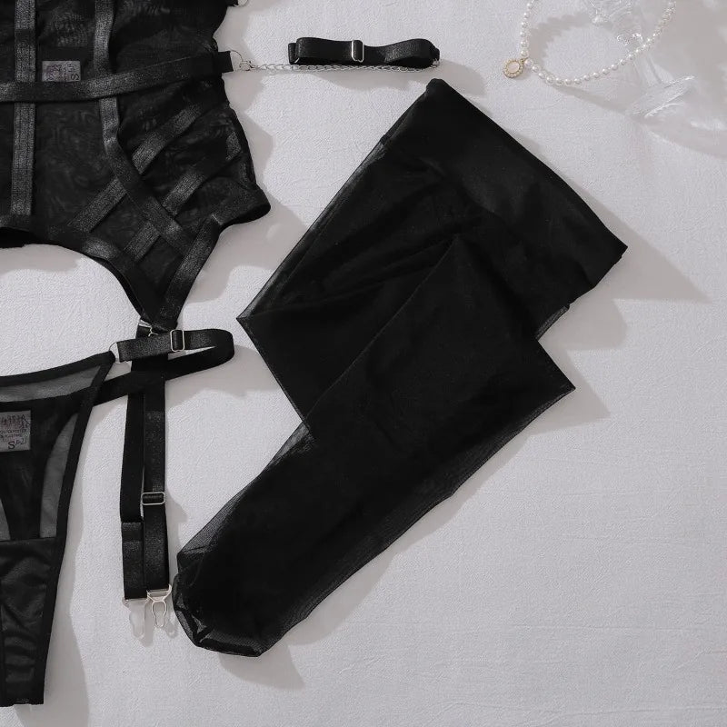 Toucheart Erotic Lingerie Fashionable See-through Mesh Complex Craft Waist Halterneck Women Luxurious Sexy Suit with Leg Socks