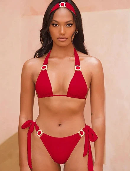 2025 Elegant White Lace Bikini Set for Beach Chic Trendy 2-Pce Swimsuit Perfect for Beach Wear and Pool Parties Summer Getaways