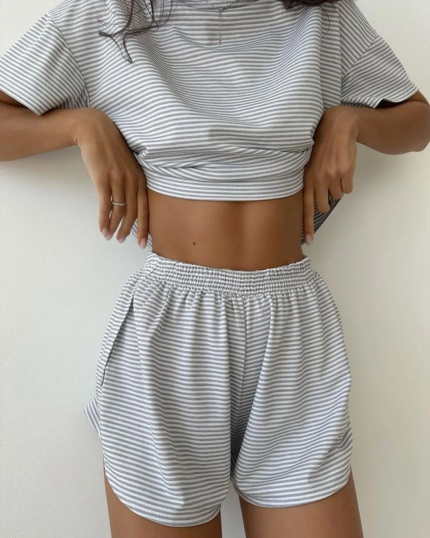 Women's Sleepwear Knitted Striped Pajamas Loose Short Sleeves Shorts Suit Fashion Exterior Loungewear Women